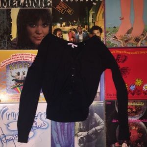 BLACK VICTORIA SECRET’S CARDIGAN